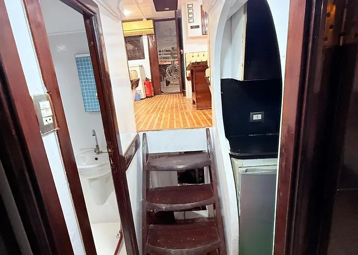 Farah Yacht Ain Sukhna