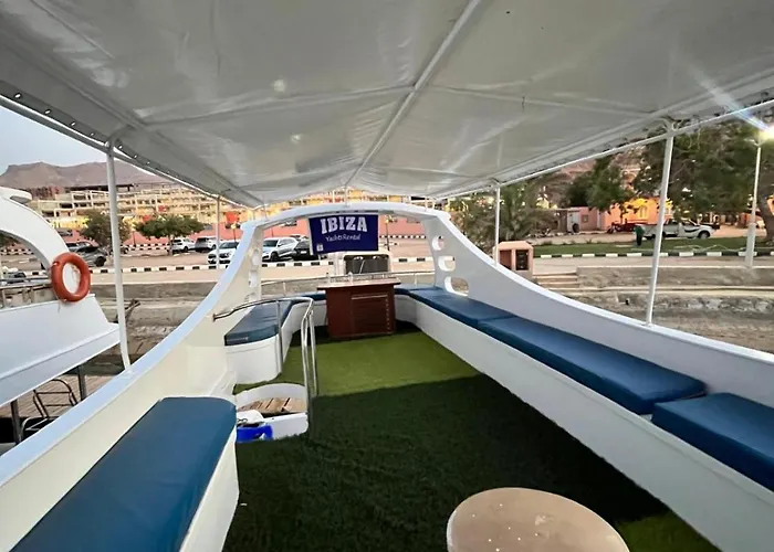 Farah Yacht Bateau-hôtel Ain Sukhna